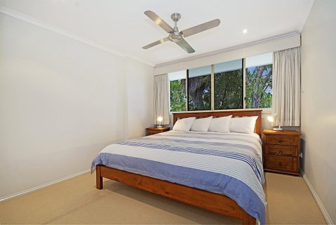 Tropical 5 Bedroom Family Getaway In Noosa Heads - Accommodation Rockhampton 4