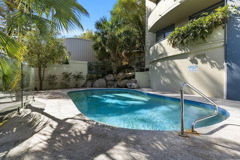 Stunning Views Great Location Sunshine Beach! Unit 1 Vista Pacific 12 Bryan Street - Accommodation Rockhampton 0