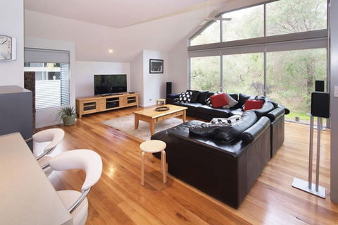 Peppy Tree House - Accommodation Rockhampton 3