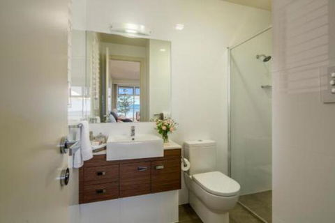 ULTIMA At The Bay Glenelg Absolute Beachfront - Accommodation Rockhampton 2