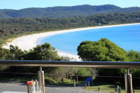 BAY Of FIRES BEACH SHACK Ocean Views From A Modern Beachhouse - Accommodation Rockhampton 6