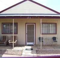 Aussie Bacon  Eggs Cottages - Accommodation Rockhampton