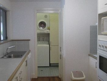 Petrel Deluxe Villa - Accommodation Rockhampton 3