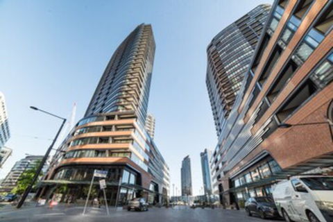 Melbourne Private Apartments Docklands - Accommodation Rockhampton 0