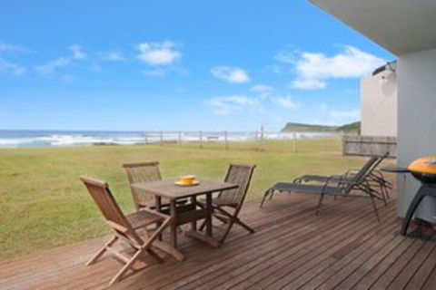 La Plage - Accommodation Rockhampton 0