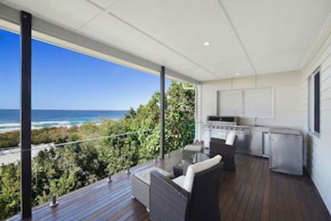 Peregians Viewing Deck, 324 David Low Way, Peregian Beach, Noosa Area - Accommodation Rockhampton 0