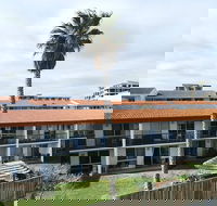 West Beach Lagoon 206 Sleeps 3 - Accommodation Rockhampton