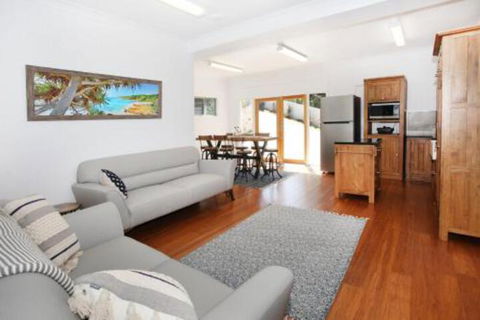 8 Cabbi Court Coolum Beach New Listing - Accommodation Rockhampton 6