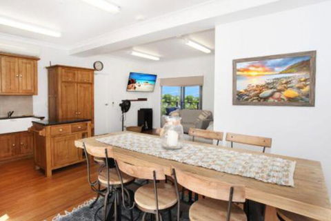 8 Cabbi Court Coolum Beach New Listing - Accommodation Rockhampton 0