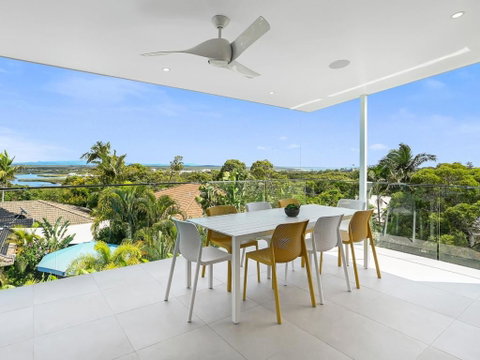 Magnificent Views On Arkana Noosa Heads - Accommodation Rockhampton 5
