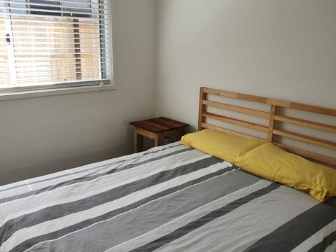 26 Satinwood Drive Low Set Modern Sleeps 8 - Accommodation Rockhampton 6