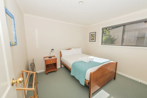 Allure - Accommodation Rockhampton 4