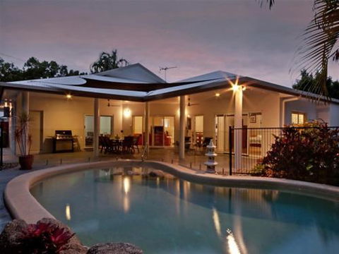 CRISTAL At CLIFTON BEACH - Accommodation Rockhampton 0