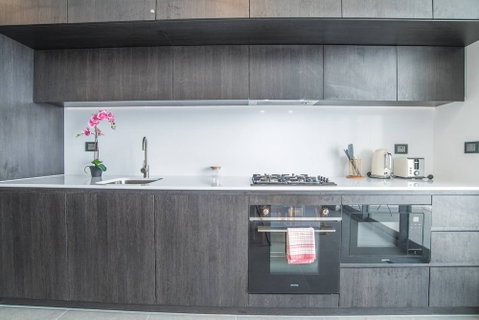 Home With Convenient Location! Close To Train&cbd - Accommodation Rockhampton 1