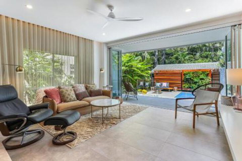 Hidden Treasure Little Cove - Accommodation Rockhampton 6
