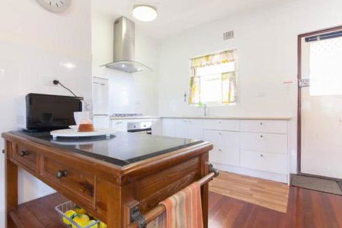 Broadway Apartments - Accommodation Rockhampton 3