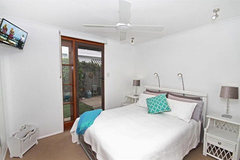 1 / 121 Park Crescent Coolum Beach - Accommodation Rockhampton 5