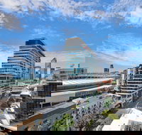 FARINA 1BDR Docklands Apartment - Accommodation Rockhampton