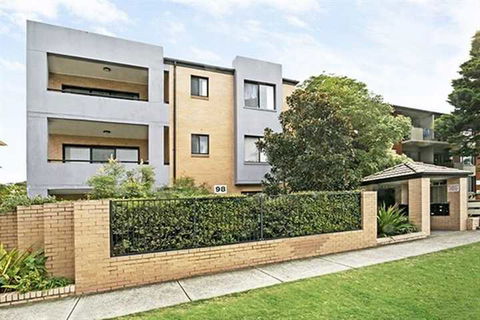 Walking Distance To Coogee Beach MOUNT - Accommodation Rockhampton 1