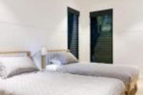 Luxury Rainforest Retreat Little Cove - Accommodation Rockhampton 0