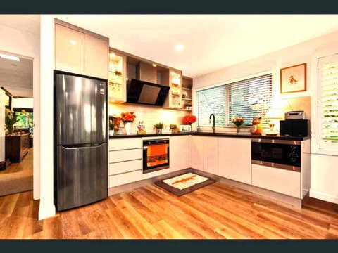 Fox & Hound At Bright - Accommodation Rockhampton 4