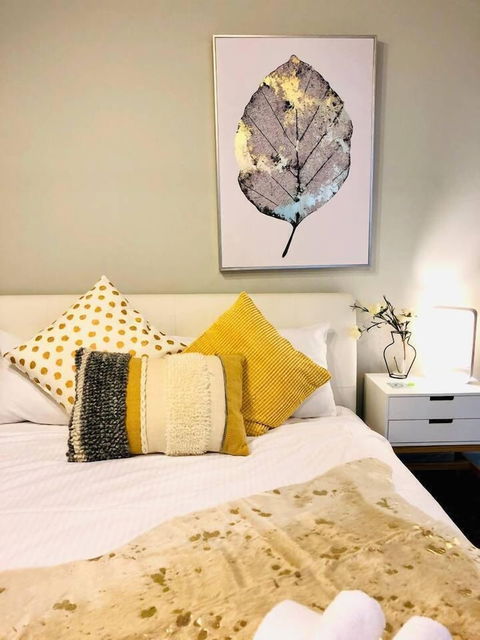 27 Docklands - Accommodation Rockhampton 4