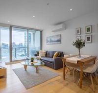 Melbourne Docklands Seaview Apartment At Collins St - Accommodation Rockhampton