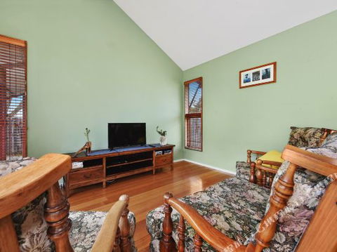 Family Friendly Weatherboard Cottage - Accommodation Rockhampton 6