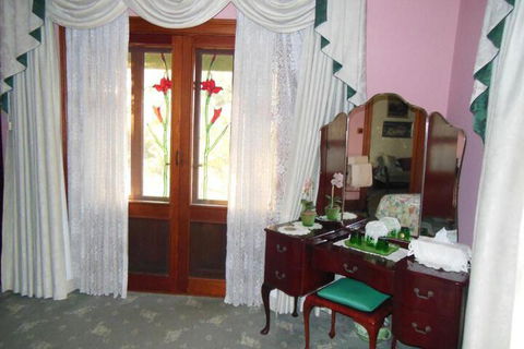 Pepper Tree Ridge B & B - Accommodation Rockhampton 3