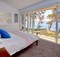 Ebb  Flow Sandy Point Road 70 - Accommodation Rockhampton