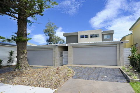 Ocean Ave 1 / 21 Anna Bay - Accommodation Rockhampton 2