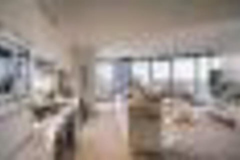 Stay In The Clouds. Breathtaking City Views. 3 Bed - Accommodation Rockhampton 2