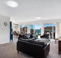 3 Bedroom Apartment Albacore Unit 6 12 Ondine Close - Accommodation Rockhampton