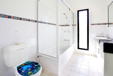Hideaway Retreat Beach House With Pool - Accommodation Rockhampton 6
