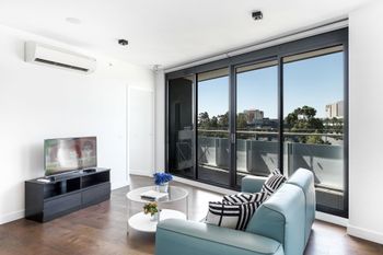 Roomerang At Panorama Apartments 3 - Accommodation Rockhampton 1