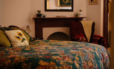 Hamilton House - Accommodation Rockhampton 2