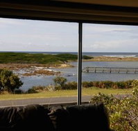 Swan Cottage - Accommodation Rockhampton
