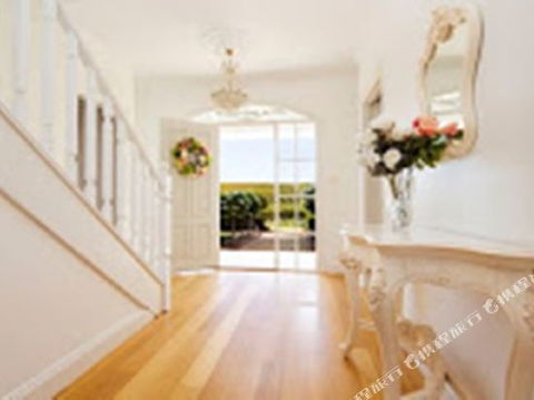 Maison Blue Pty Ltd Adelaide - Accommodation Rockhampton 6