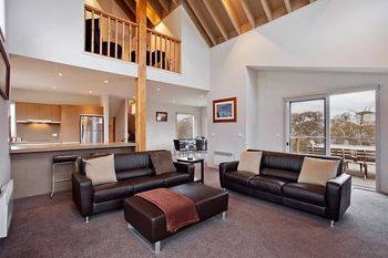 Strathdevon - Accommodation Rockhampton 1