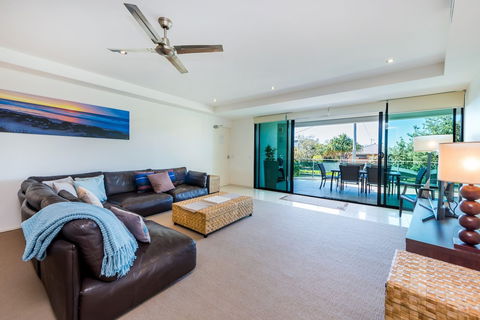 Peregian On The Beach - 5/31 Lorikeet Drive - Accommodation Rockhampton 1