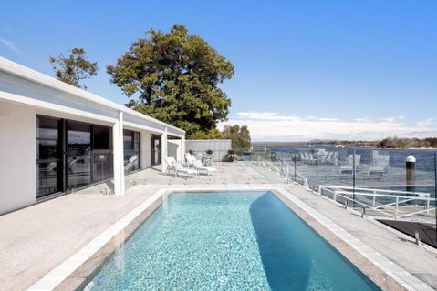 44 Noosa Parade - Accommodation Rockhampton 5