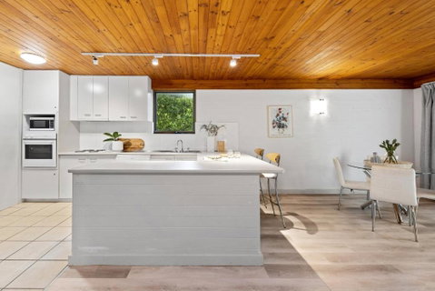 Tea Trees 6 - Accommodation Rockhampton 1