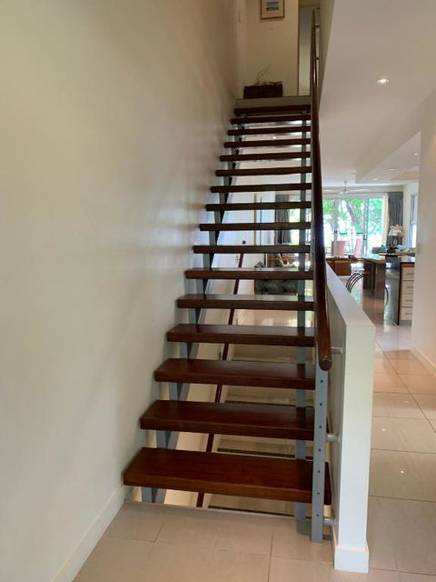 Beach House Apartment 1 - Accommodation Rockhampton 4