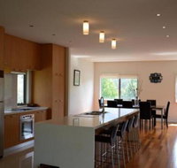 Track 4 - Accommodation Rockhampton