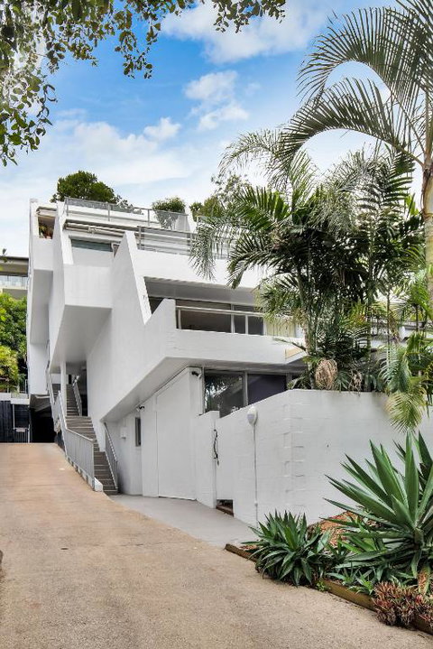 Noosa Views - Accommodation Rockhampton 1