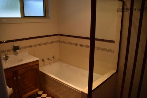 Oasis On Marsh - Accommodation Rockhampton 4