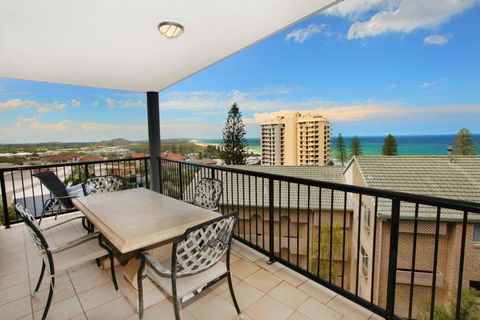 Unit 4 Beaumont Sur Mer 13 15 Pacific Terrace Coolum Beach 400 BOND LINEN SUPPLIED - Accommodation Rockhampton 5