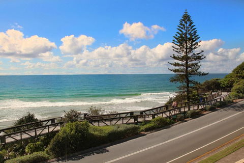 Unit 5 Phoenix Apartments 1736 David Low Way Coolum Beach LINEN INCLUDED 500 Bond - Accommodation Rockhampton 1