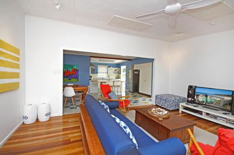25 Goongilla Street Yaroomba 500 BOND - Accommodation Rockhampton 1