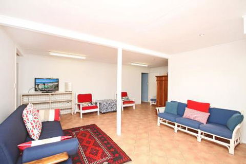 25 Goongilla Street Yaroomba 500 BOND - Accommodation Rockhampton 5